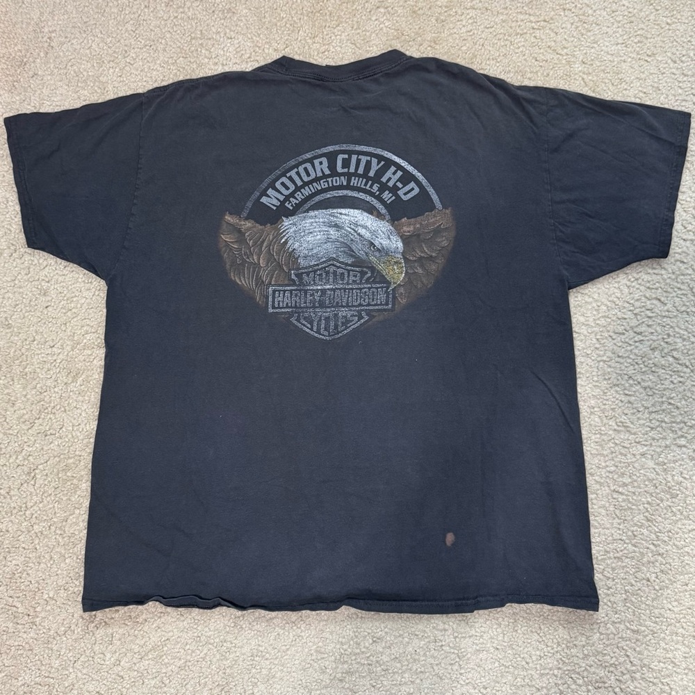 Vintage Harley Davidson Black Short Sleeve Tee with Eagle and Motor City Graphic